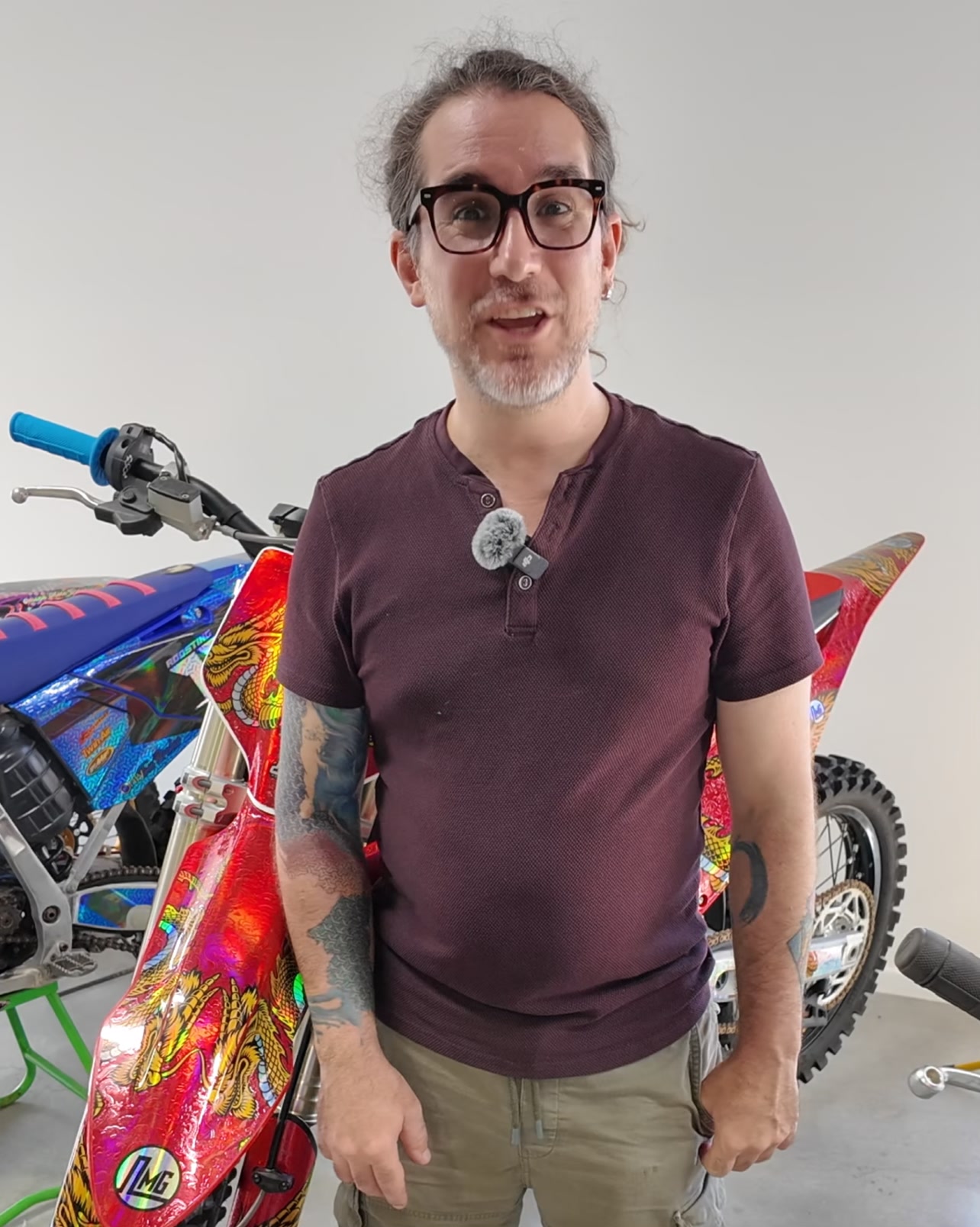 Omega Moto Graphics