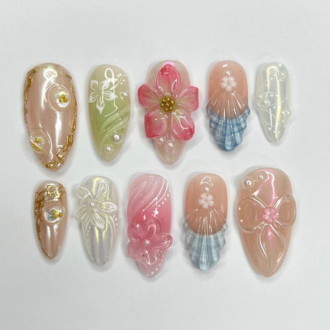 Lily Nails Art