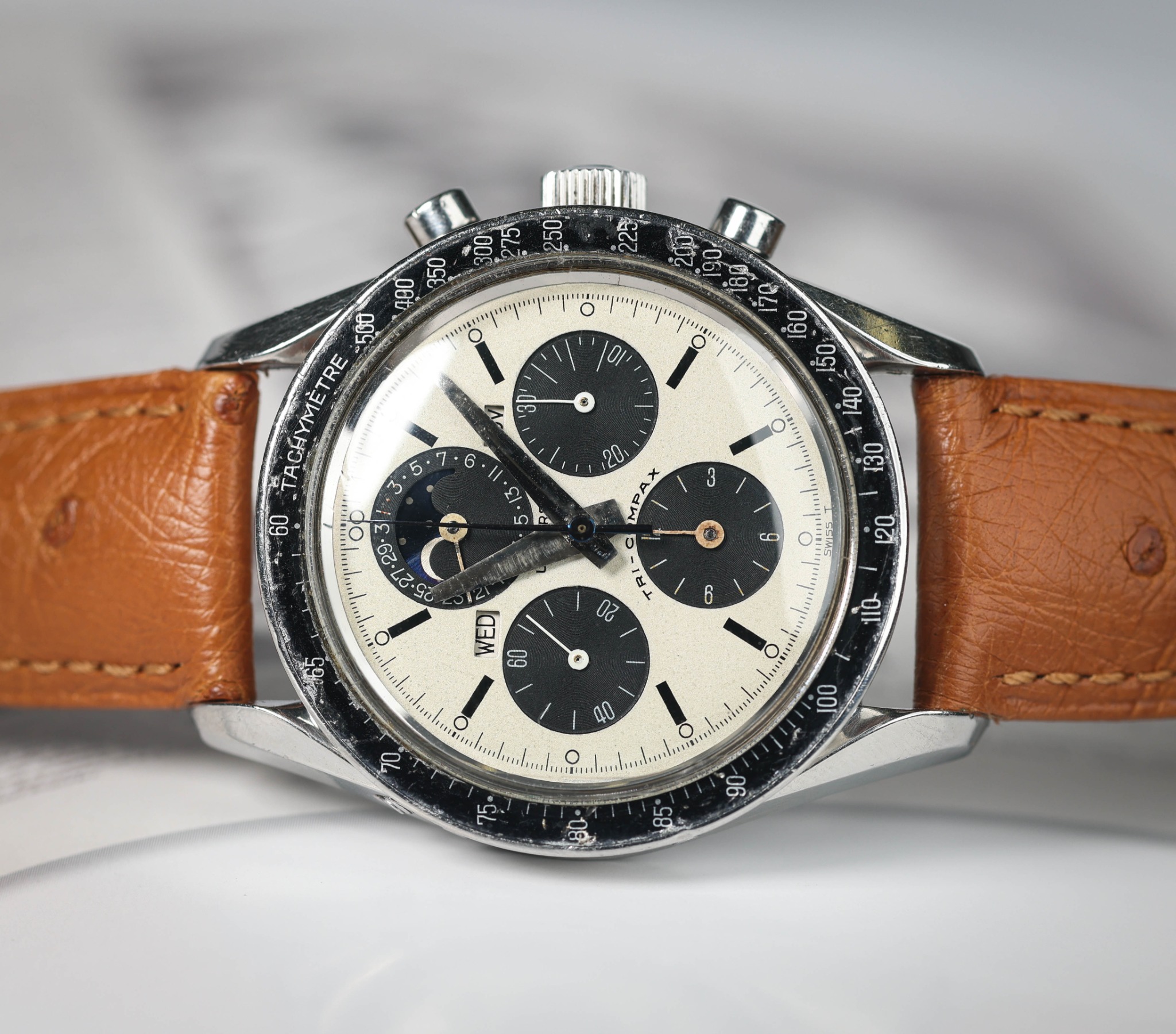 Crown Vintage