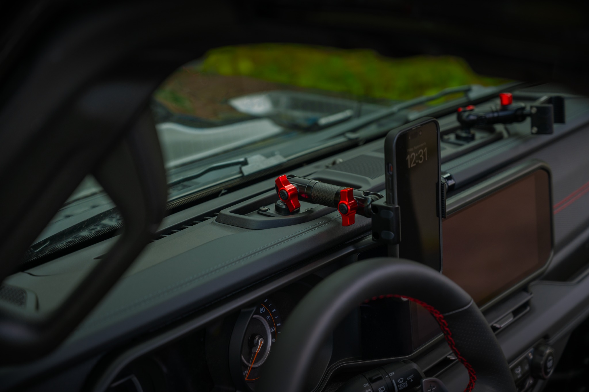 Tackform Mounts